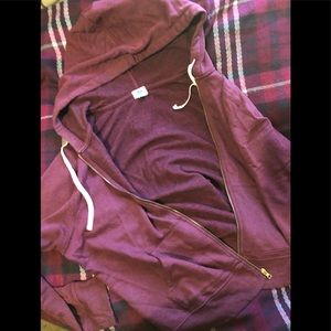 Old Navy burgundy hoodie